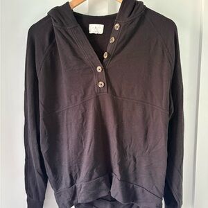 Lou & Grey Black Pullover